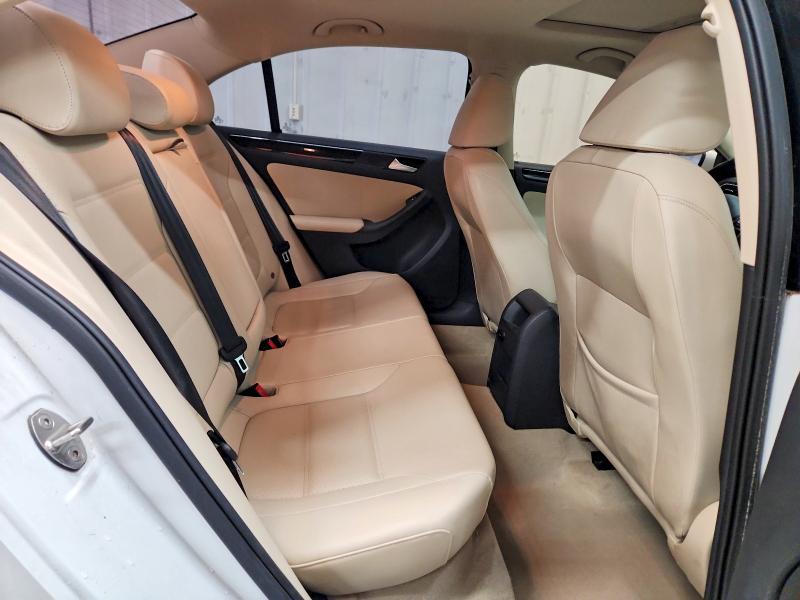 2016 Volkswagen Jetta sel