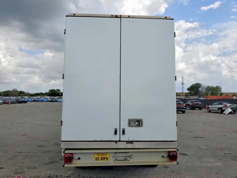 2020 Ford Transit Delivery Truck