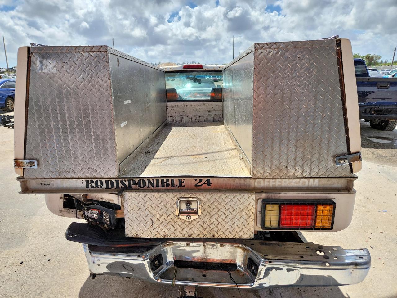 2002 Toyota Tacoma Base