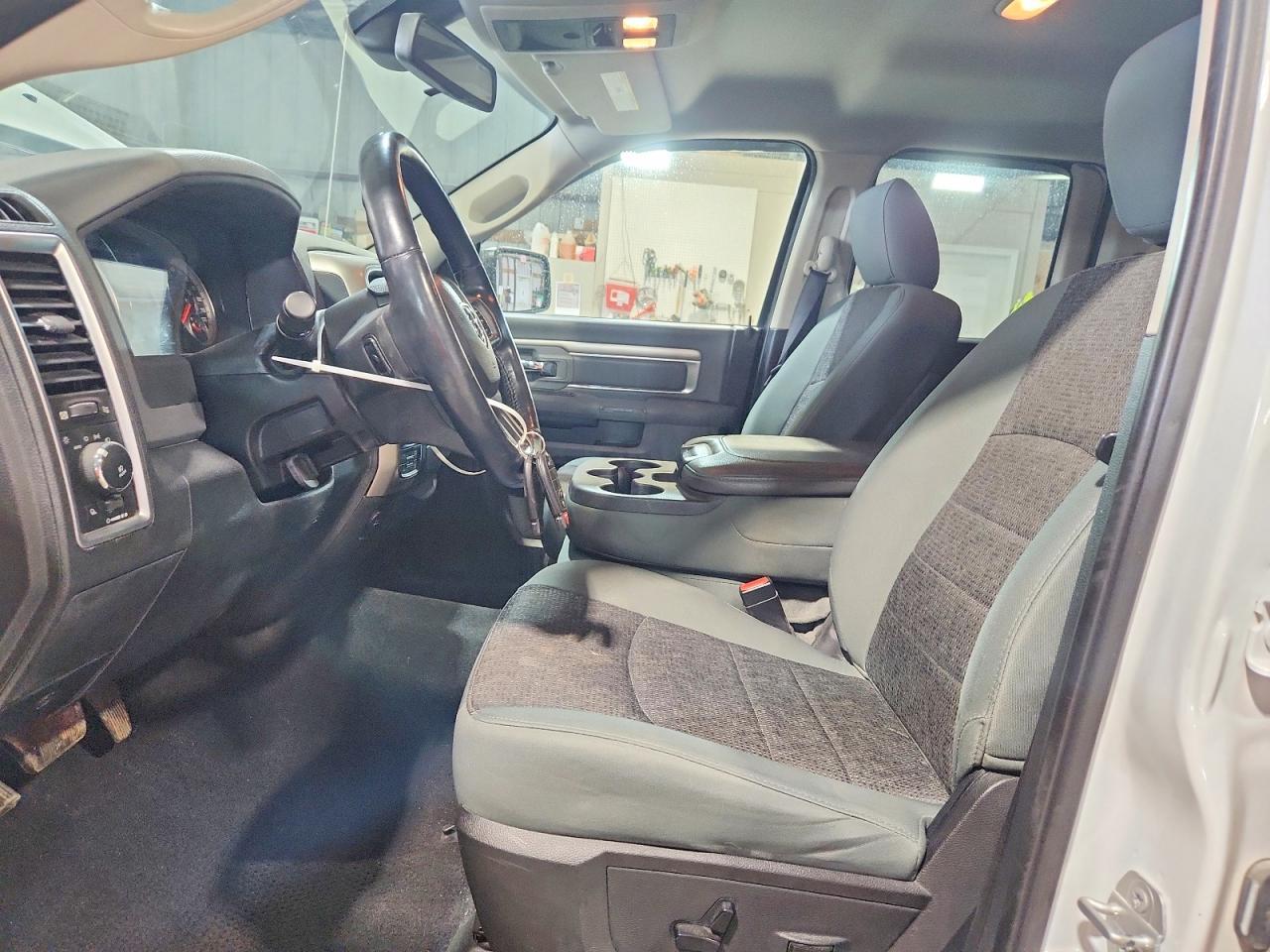 2016 Dodge RAM 1500 SLT