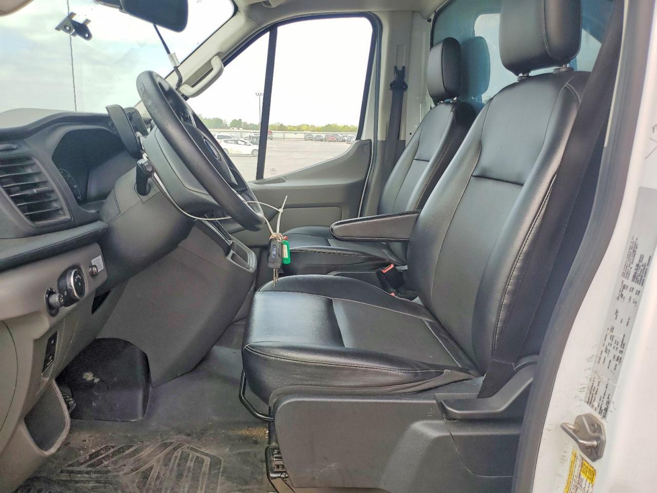 2021 Ford Transit Delivery Truck