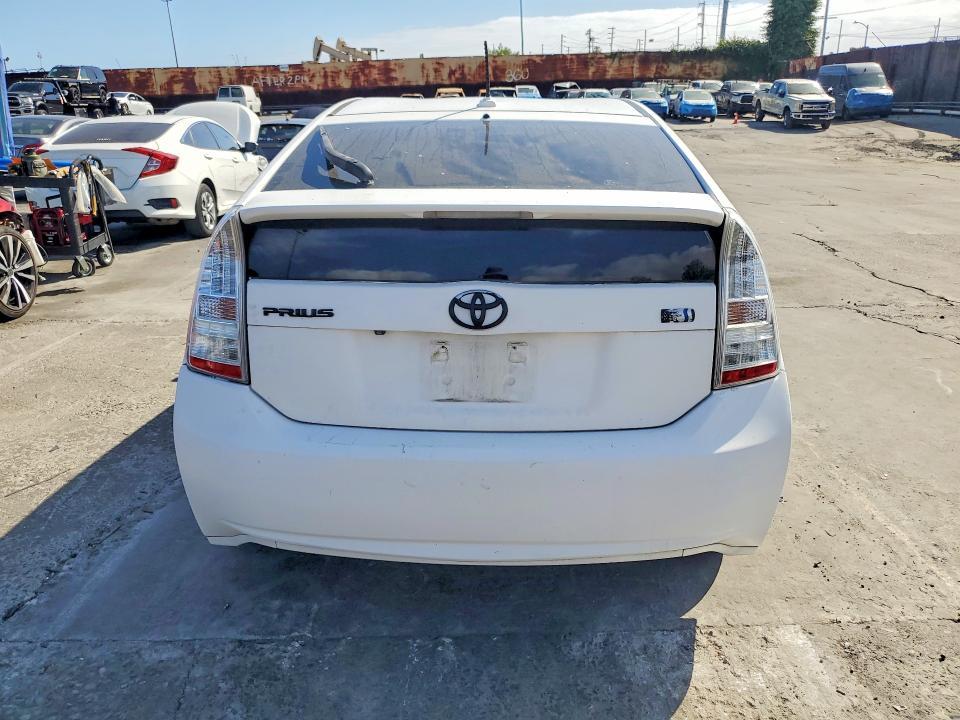 2011 Toyota Prius Five