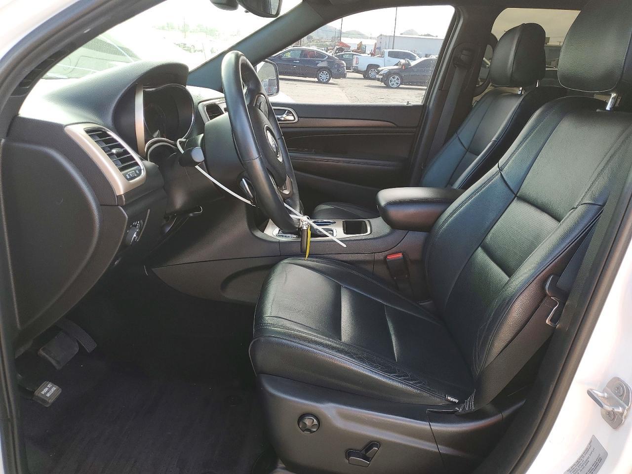 2017 Jeep Grand Cherokee Laredo