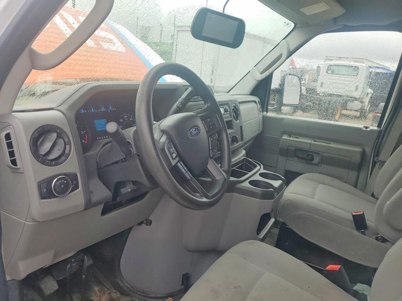 2021 Ford E350 Delivery Truck