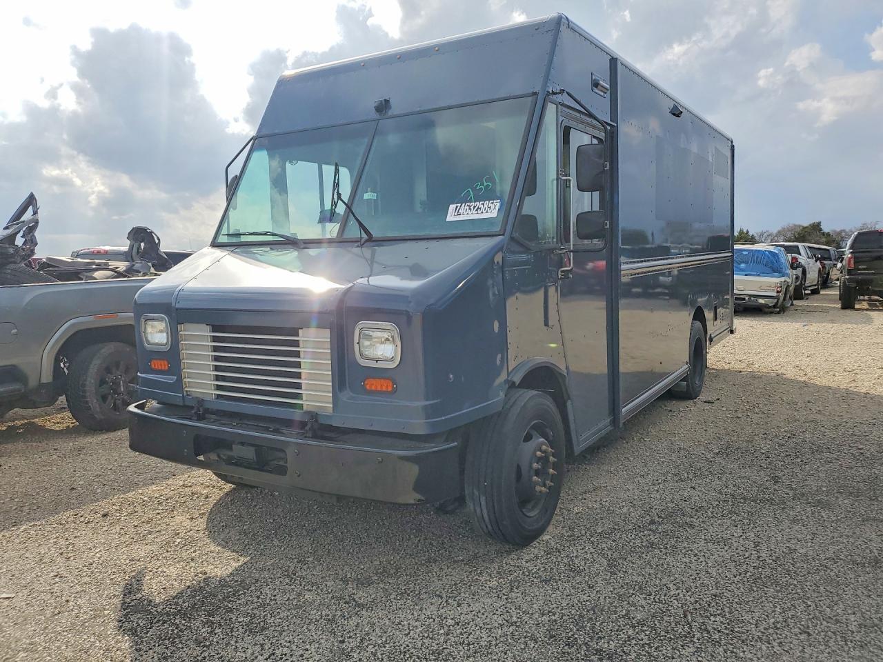 2020 Ford F59 Delivery Truck