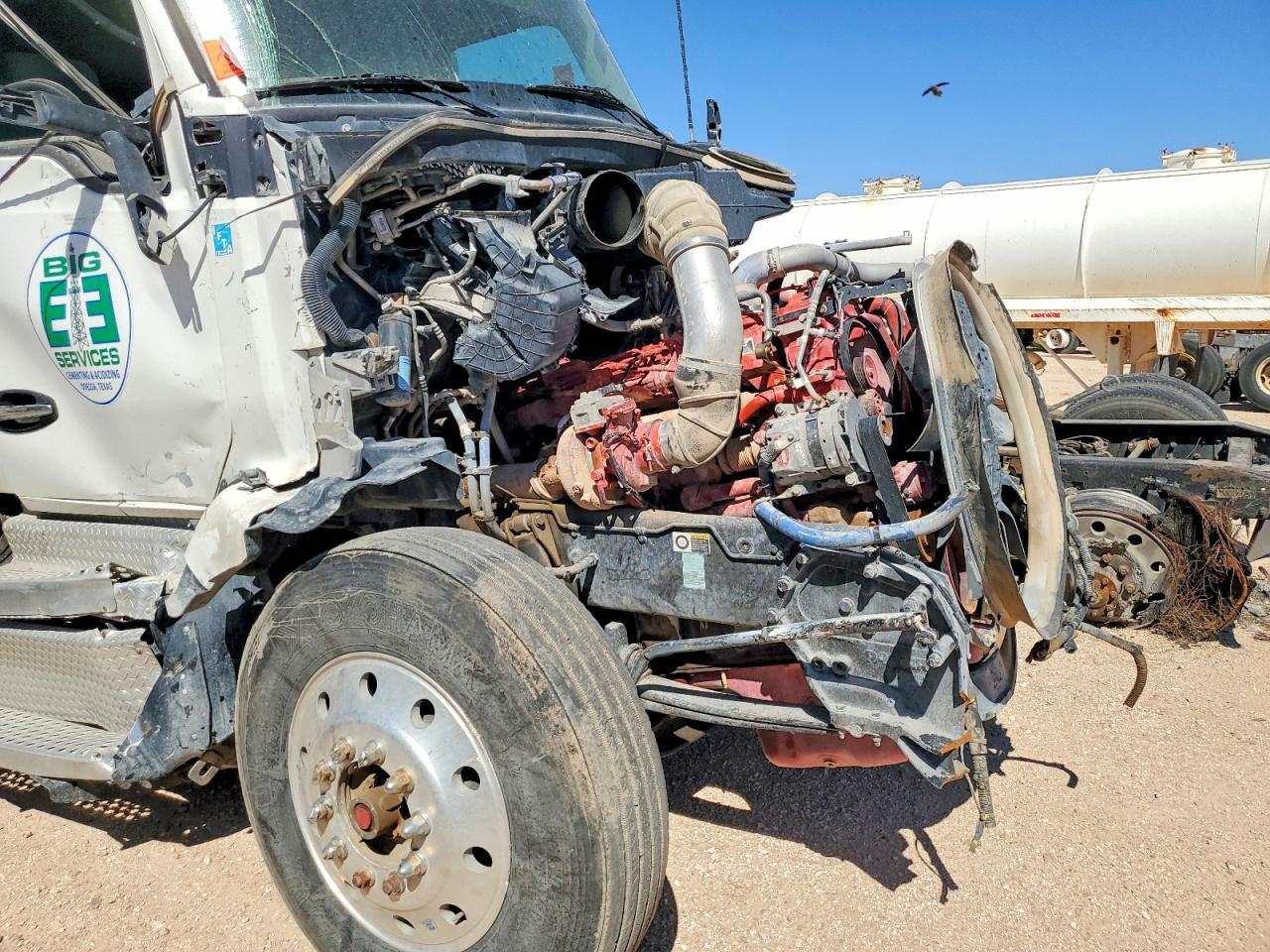 2021 Kenworth T880 Semi Truck