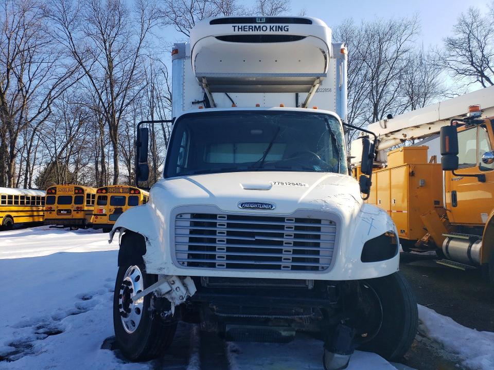 2019 Freigliner 2019 Freightliner Business Class M2 Refrigerated B