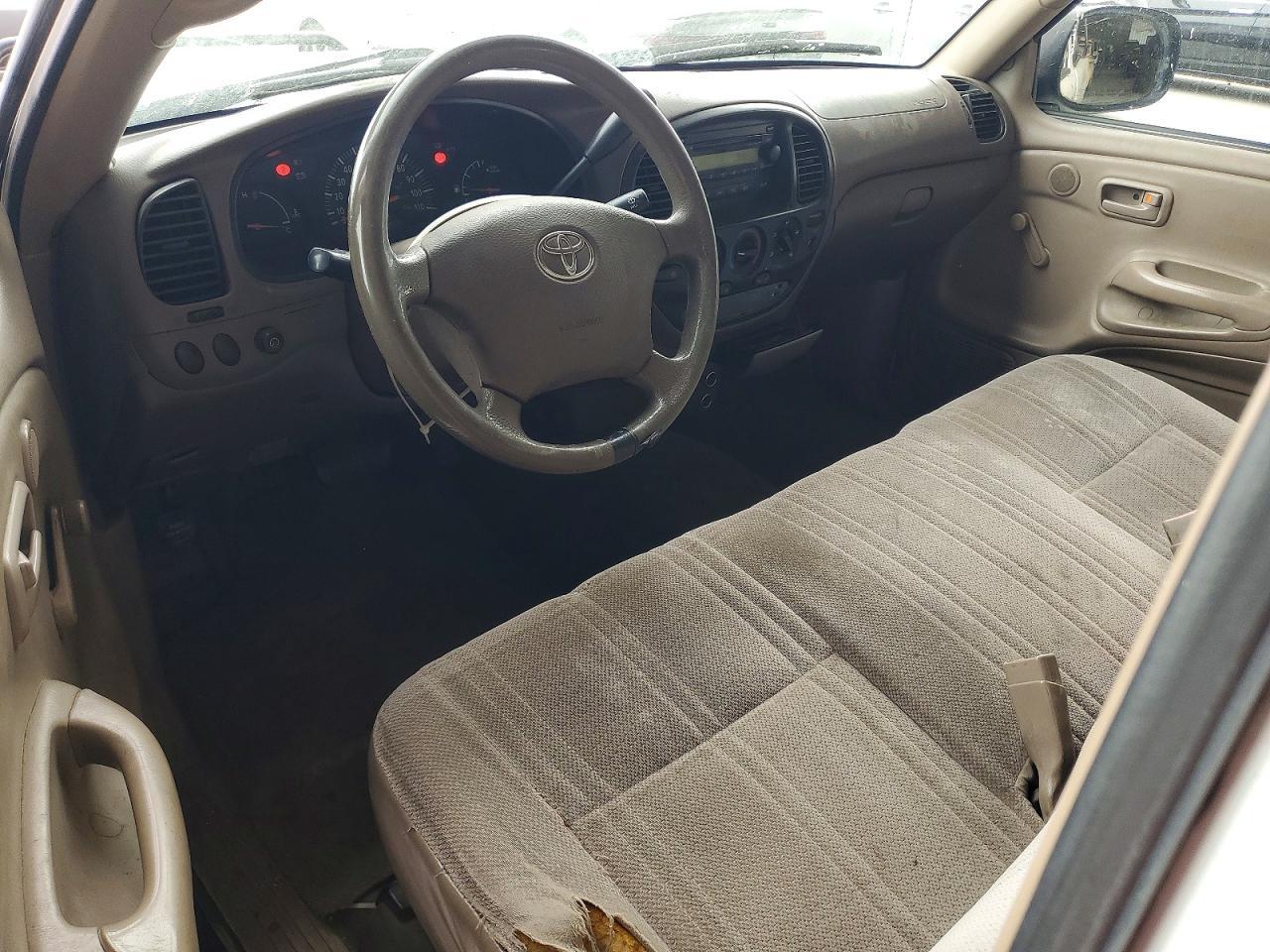 2004 Toyota Tundra Base