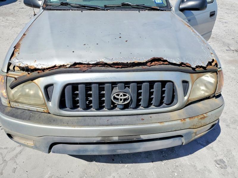 2002 Toyota Tacoma Base