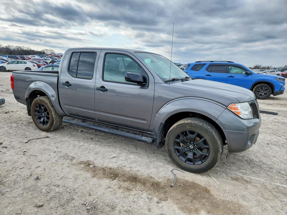 2020 Nissan Frontier s