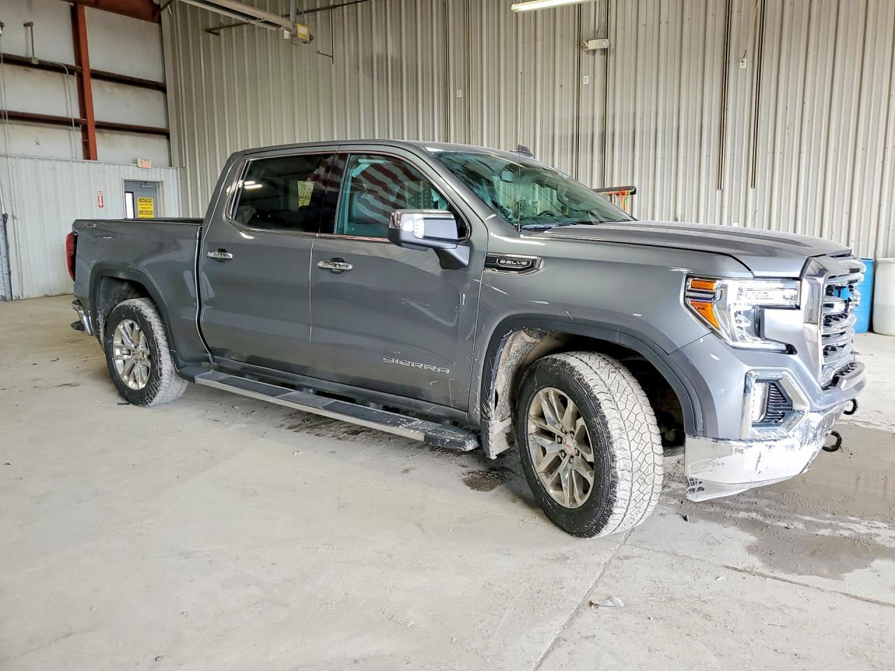 2020 GMC Sierra K1500 SLT