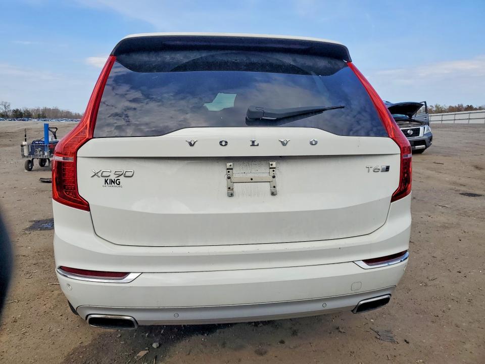 2017 Volvo Xc90 T6