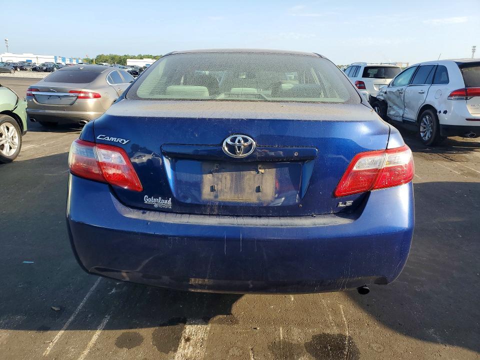 2008 Toyota Camry le