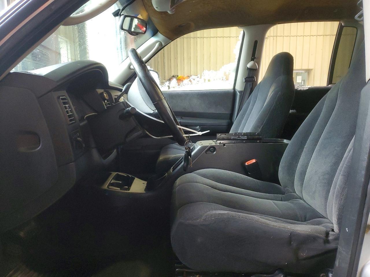 2004 Dodge Dakota Quad Sport
