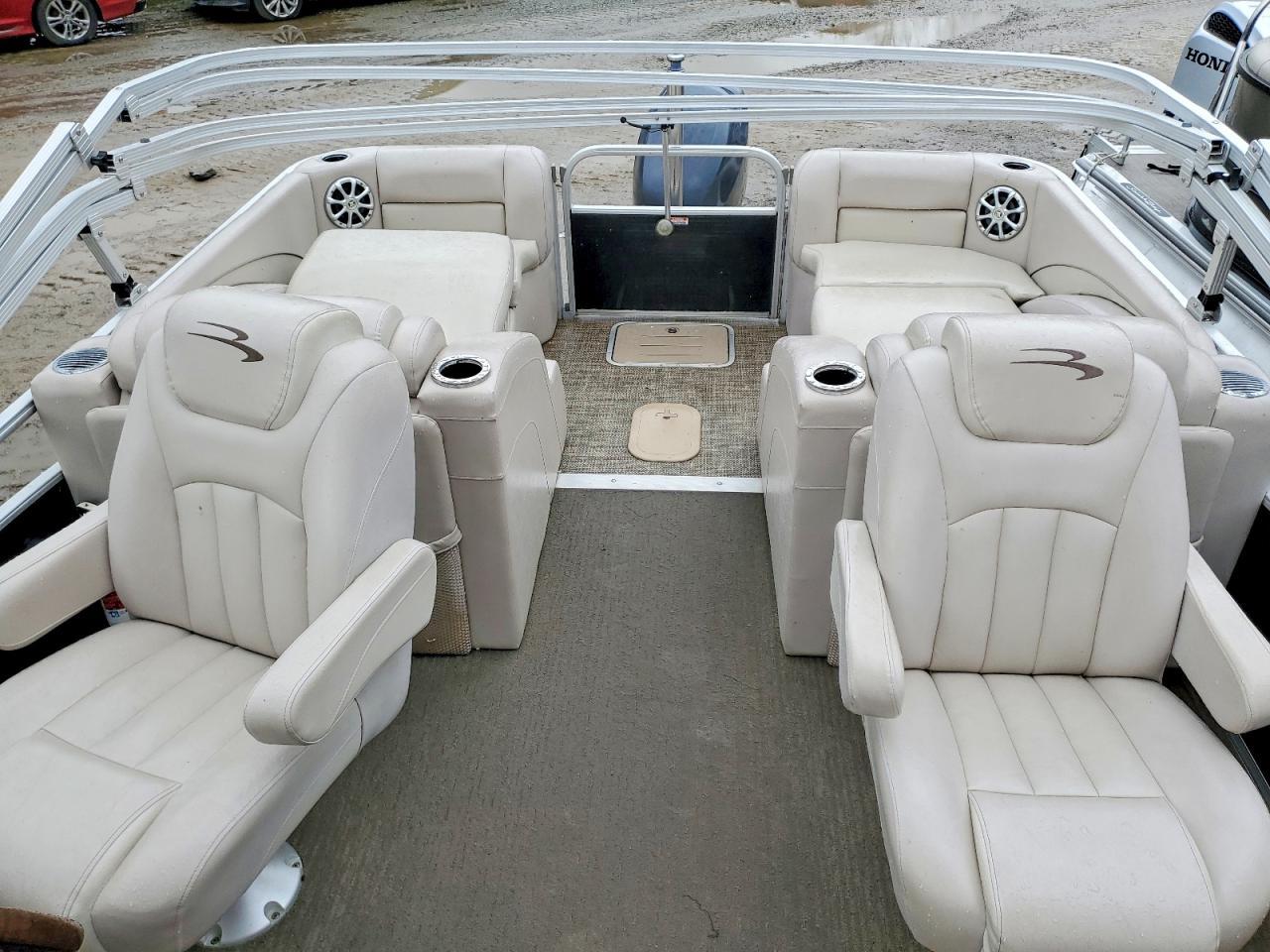 2014 Bennington Marine BOAT2375 G Series-Boat