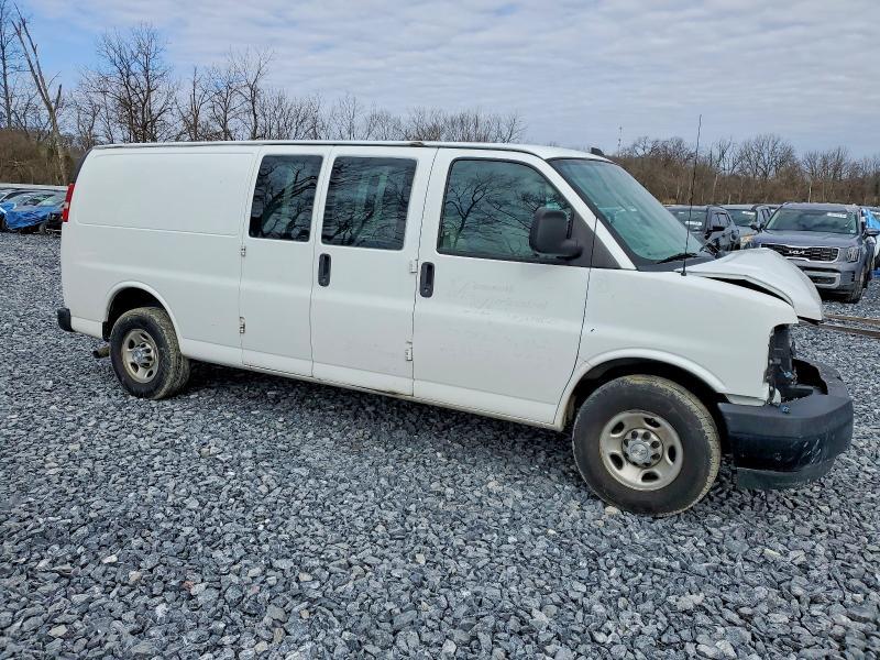 2018 Chevrolet Express G2500