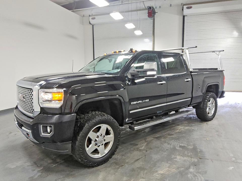 2015 GMC Sierra K2500 Denali