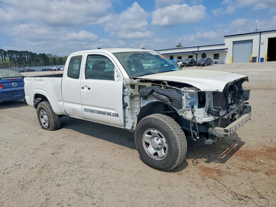 2017 Toyota Tacoma SR