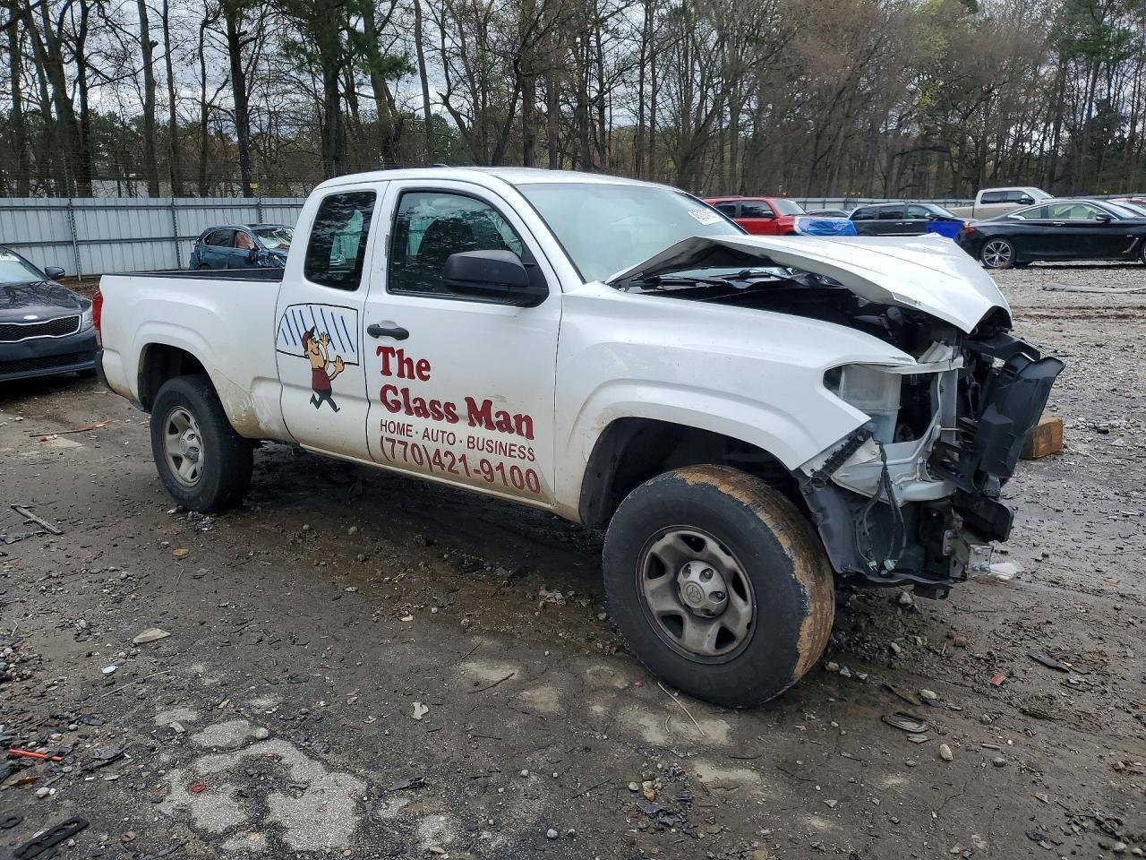 2016 Toyota Tacoma SR