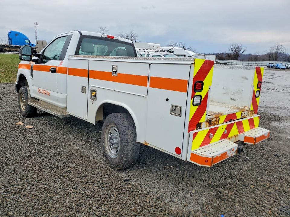 2017 Ford F250 Super Duty Utility / Service Truck