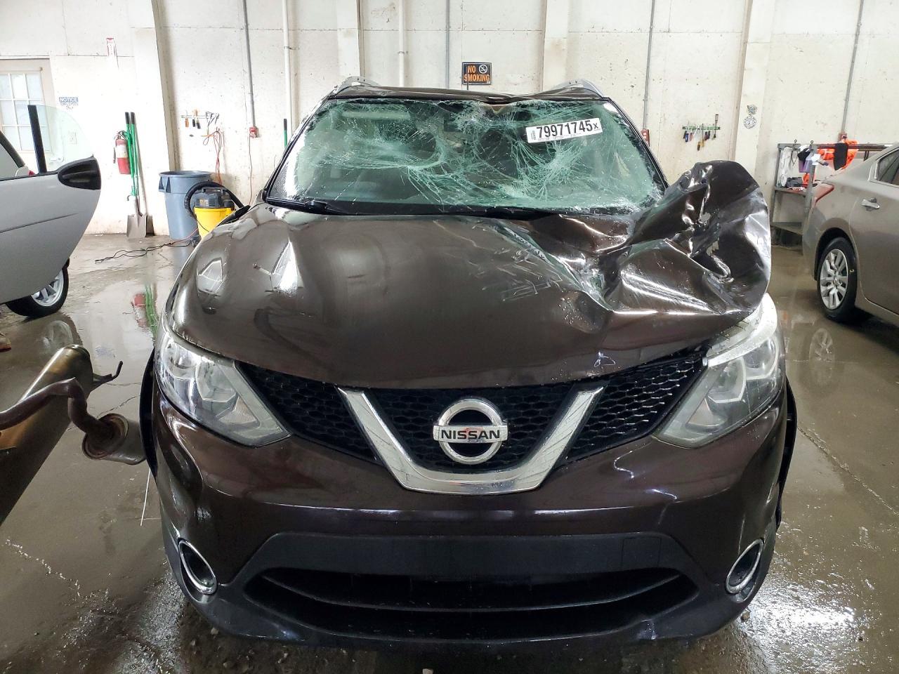2017 Nissan Rogue Sport sv