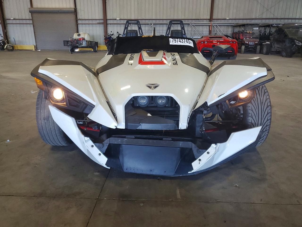 2016 Polaris Slingshot SL