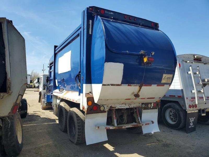 2010 Mack LEU613 Refuse Truck
