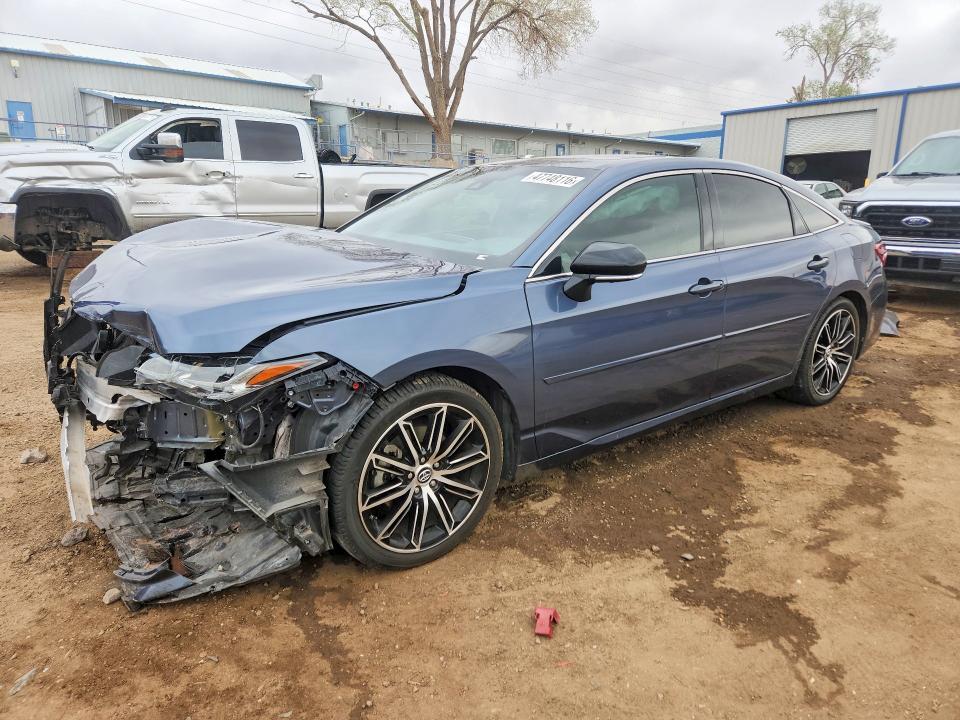 2019 Toyota Avalon Touring