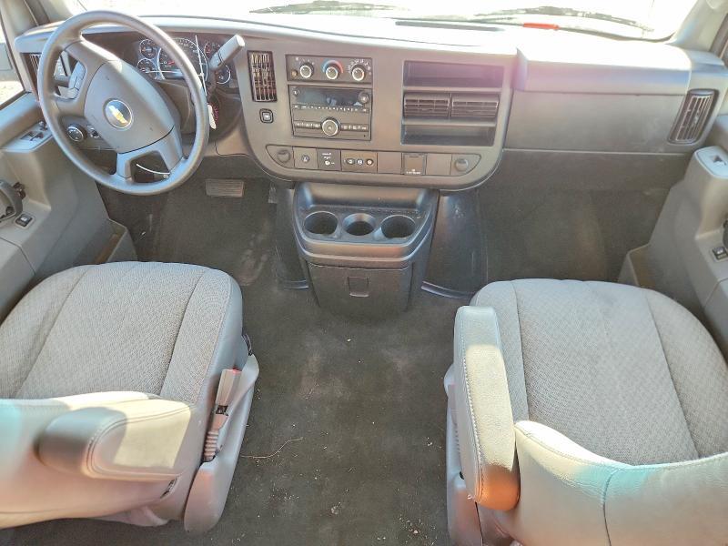 2018 Chevrolet Express G2500 LT