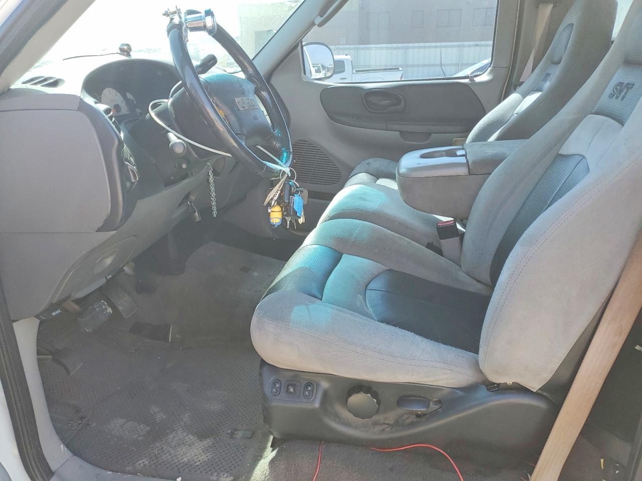 2002 Ford F150 SVT Lightning