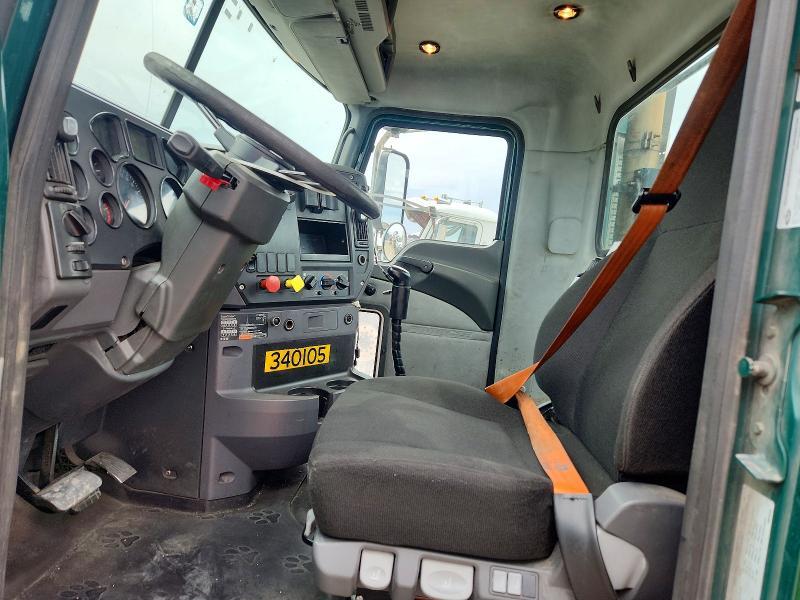 2015 Mack CXU612 Semi Truck