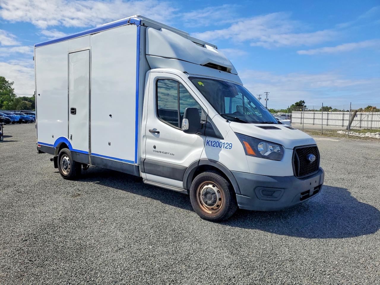 2020 Ford Transit Delivery Truck