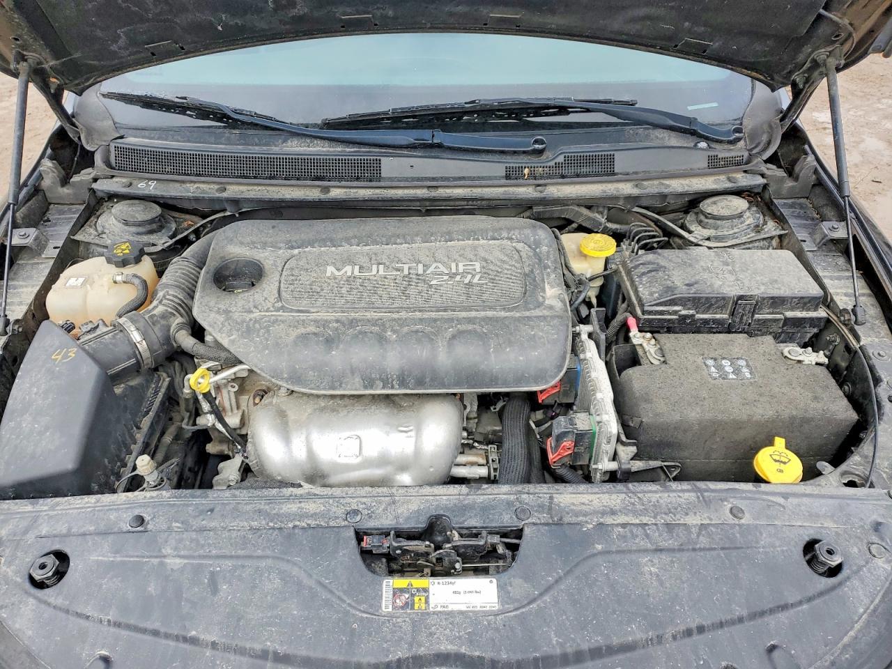 2016 Chrysler 200 s