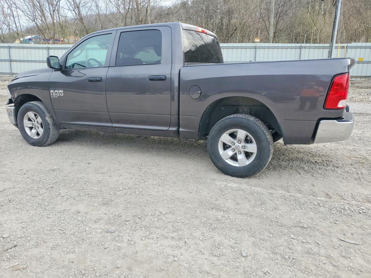 2022 Dodge RAM 1500 Classic SLT