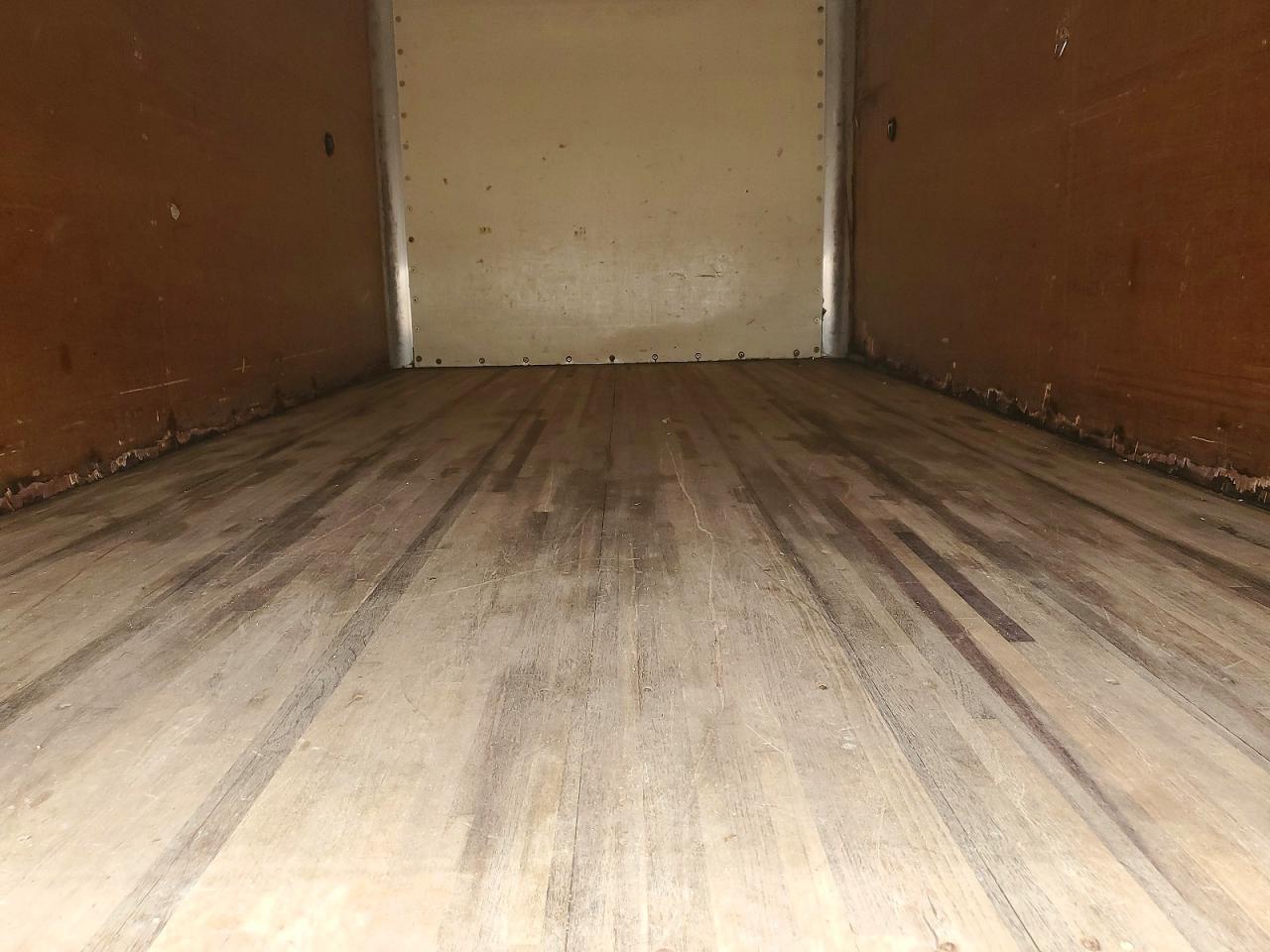 2015 Isuzu NPR HD BOX Truck