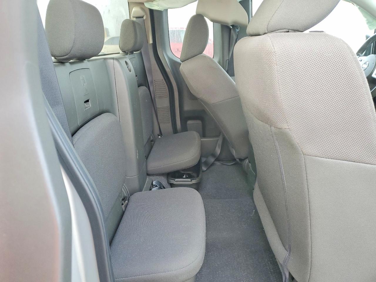 2019 Nissan Frontier S