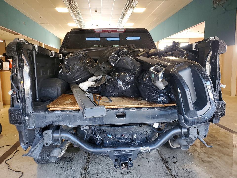 2023 GMC Sierra K1500 Denali