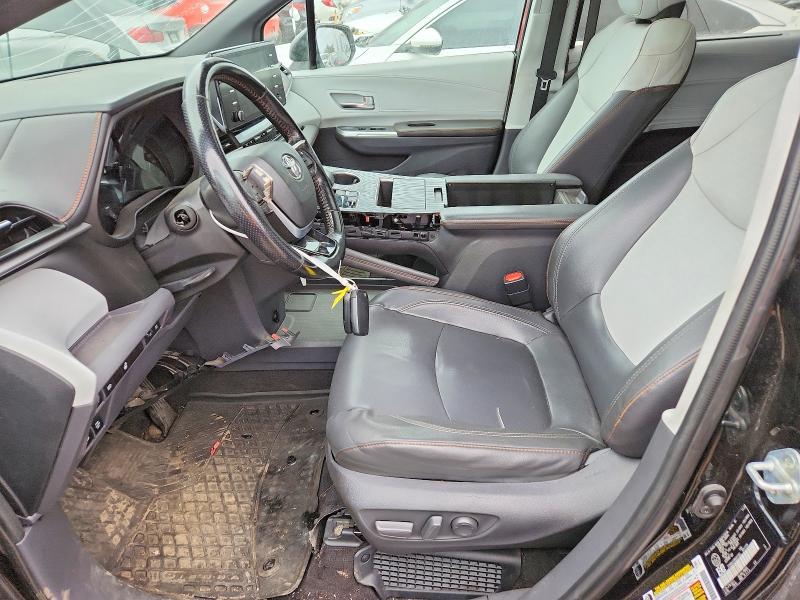 2021 Toyota Sienna le