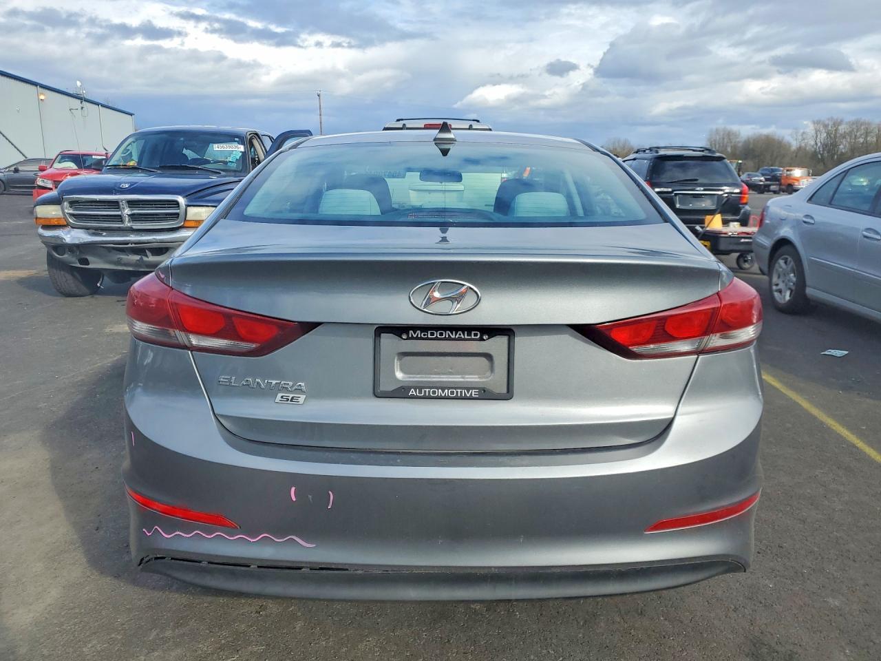 2017 Hyundai Elantra se
