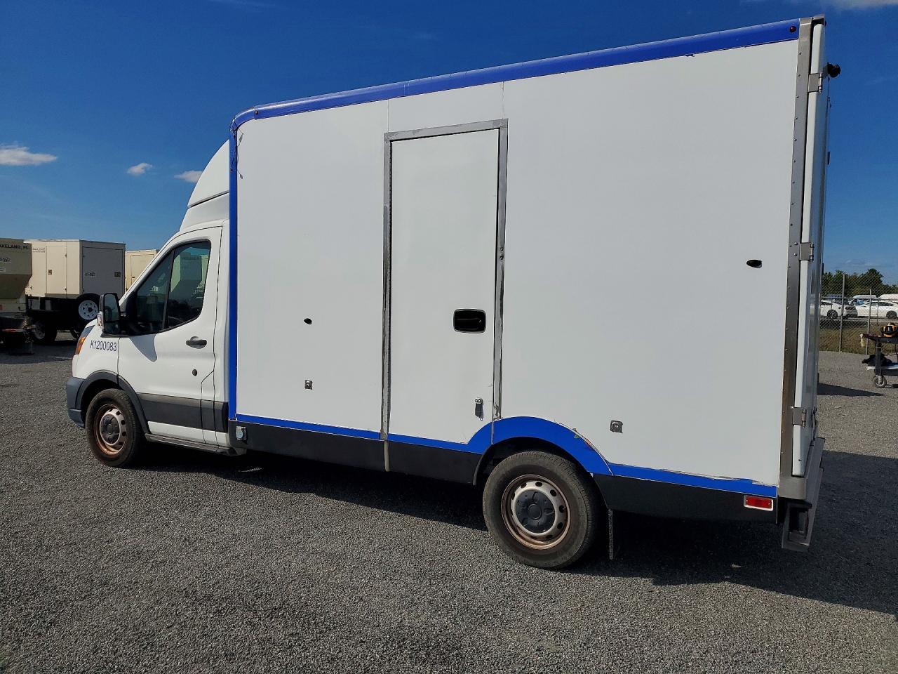 2020 Ford Transit Delivery Truck