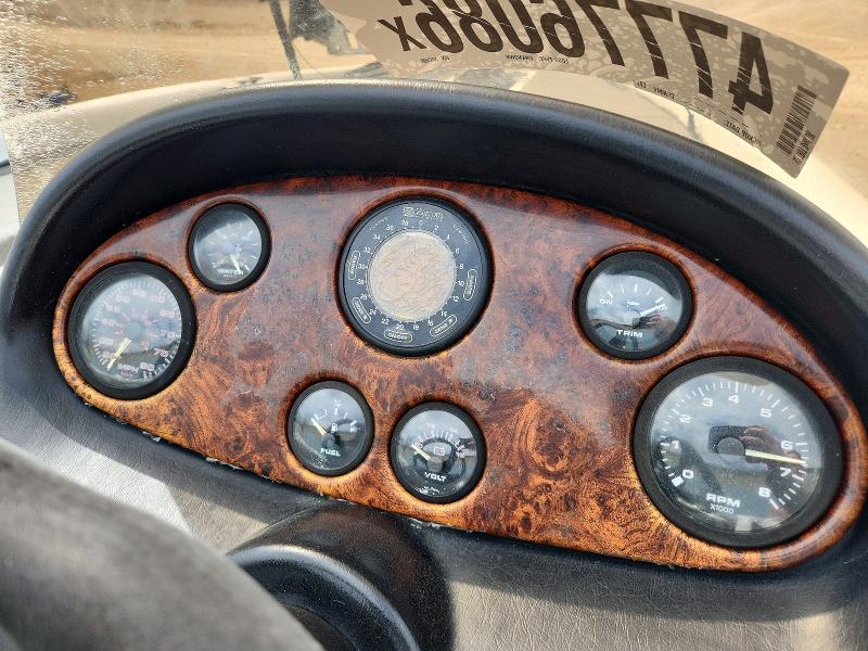 1999 Triton Boat