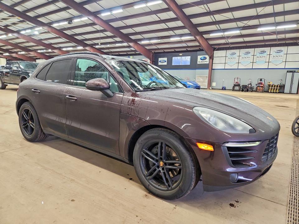 2016 Porsche Macan s