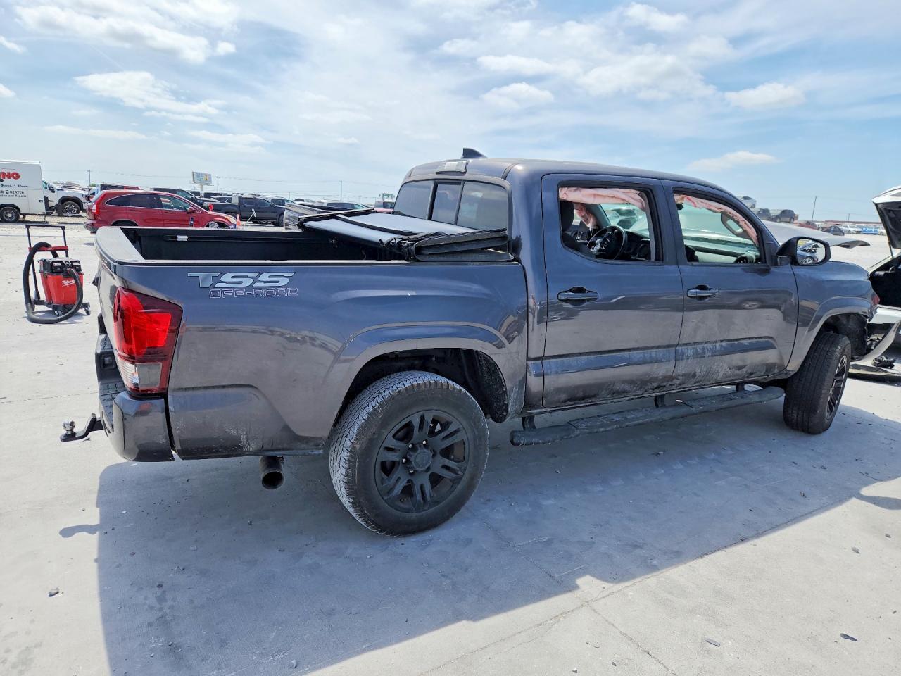 2019 Toyota Tacoma SR V6