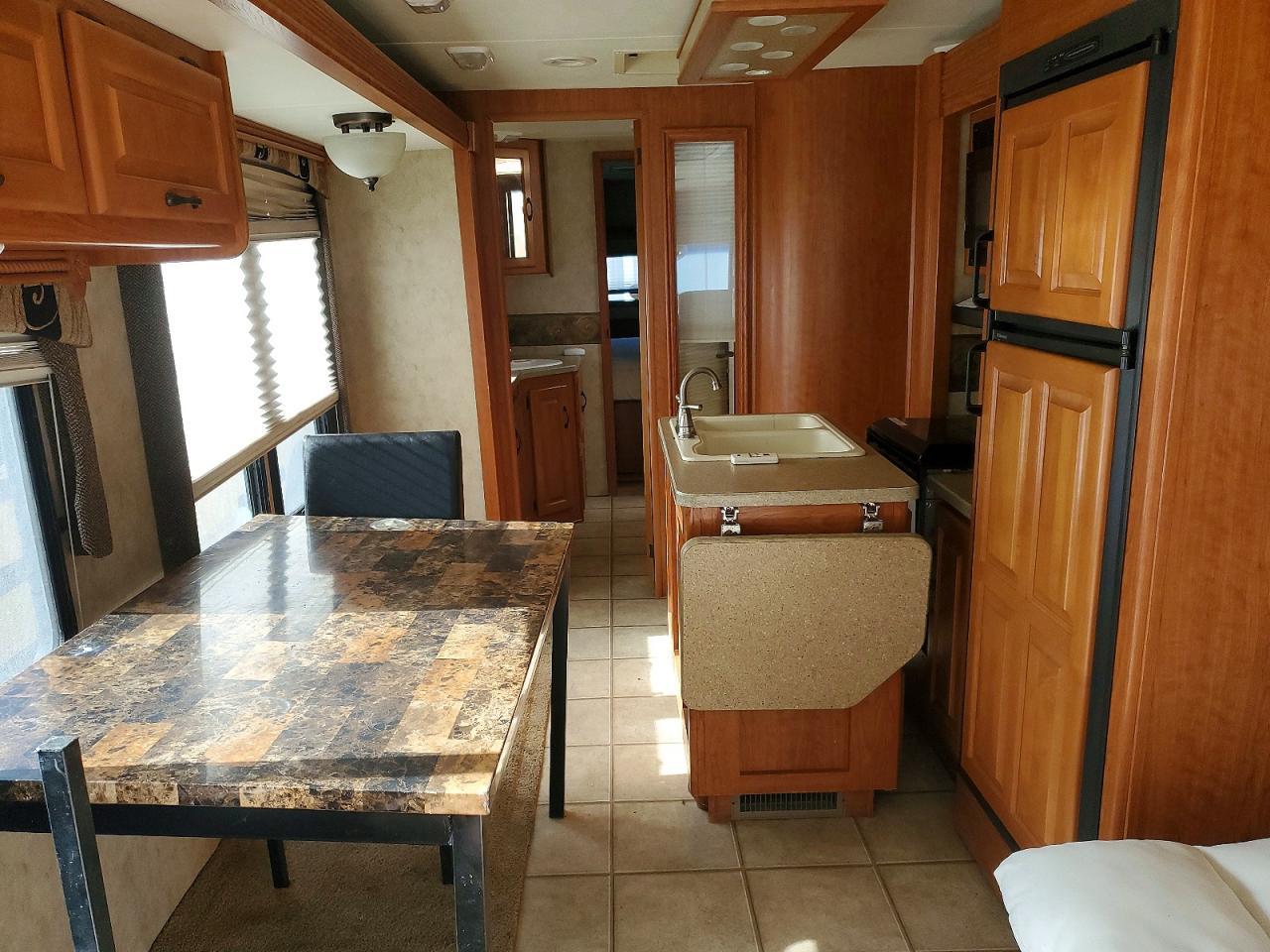 2007 Ford F550 Super Duty RV