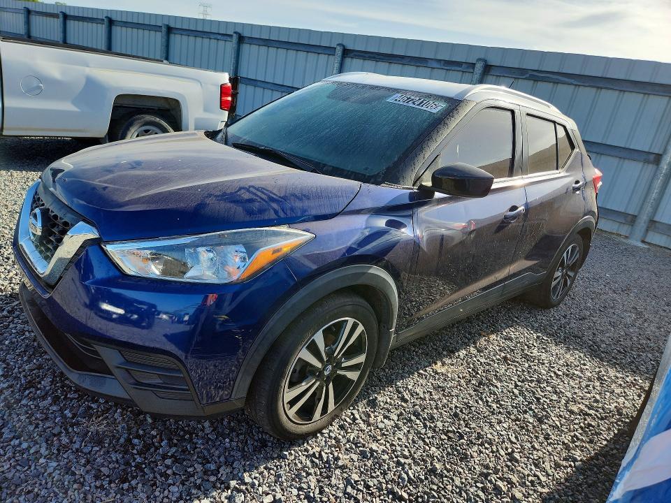 2019 Nissan Kicks sv
