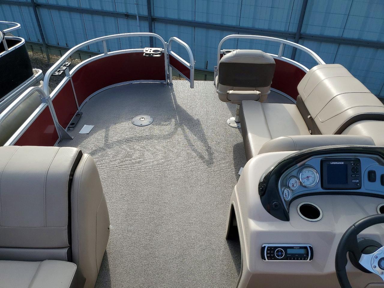 2018 Sun Tracker Boat-pontoon Boat