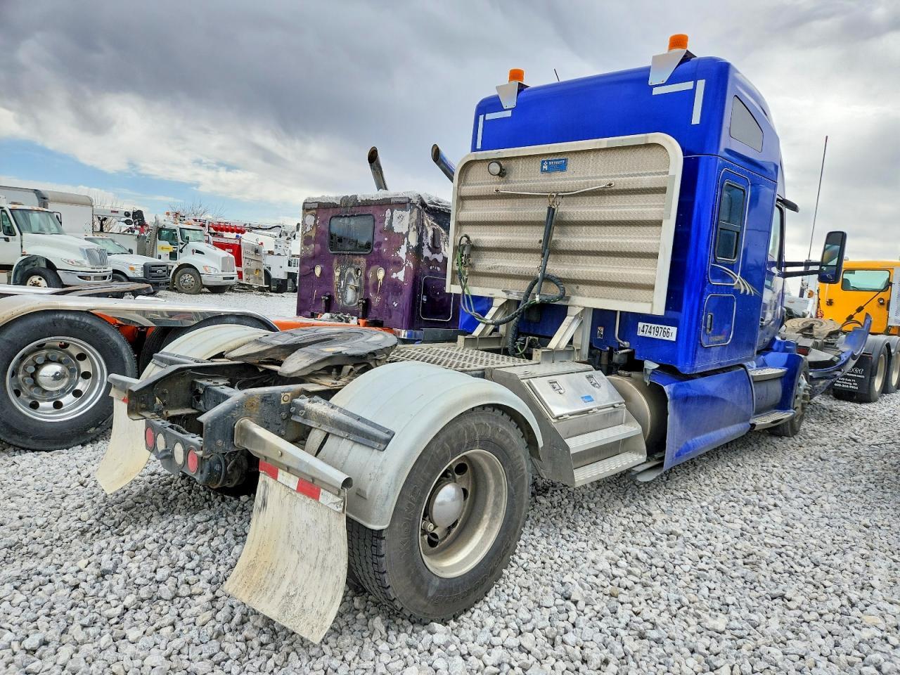 2019 Kenworth T680 Semi Truck