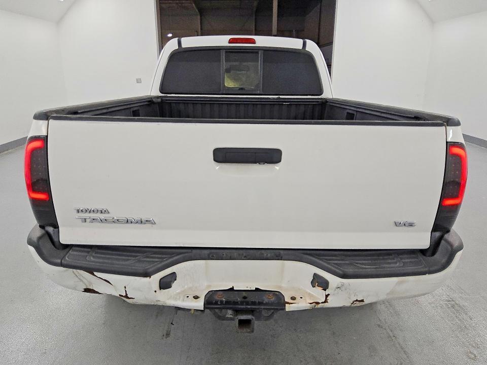 2011 Toyota Tacoma Prerunner V6