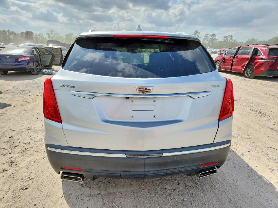 2018 Cadillac XT5 Premium Luxury