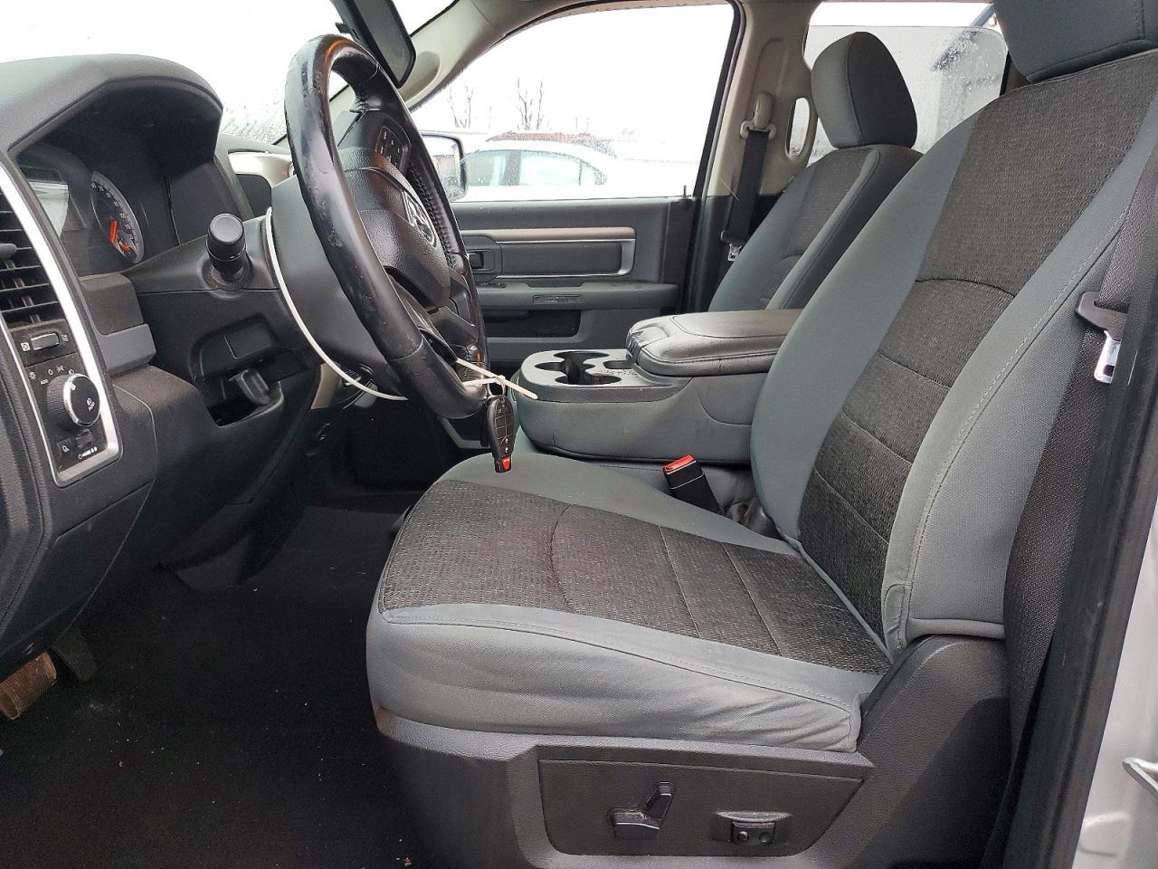 2014 Dodge RAM 1500 SLT